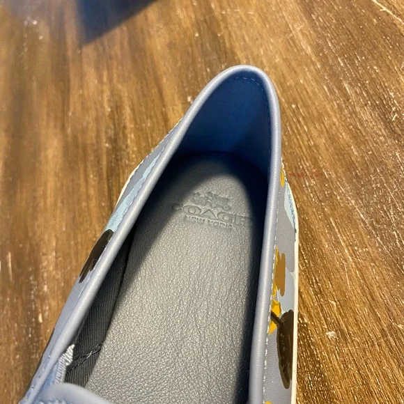 Coach Cornflower Blue Slip On Size 7.5 NIB - Picture 12 of 13